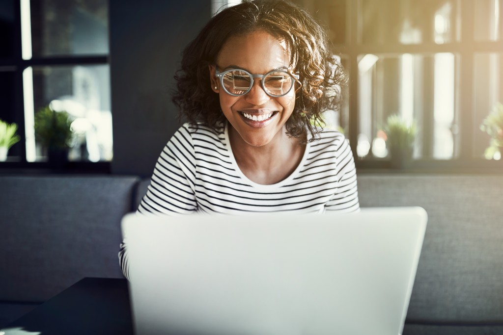 woman infront of laptop