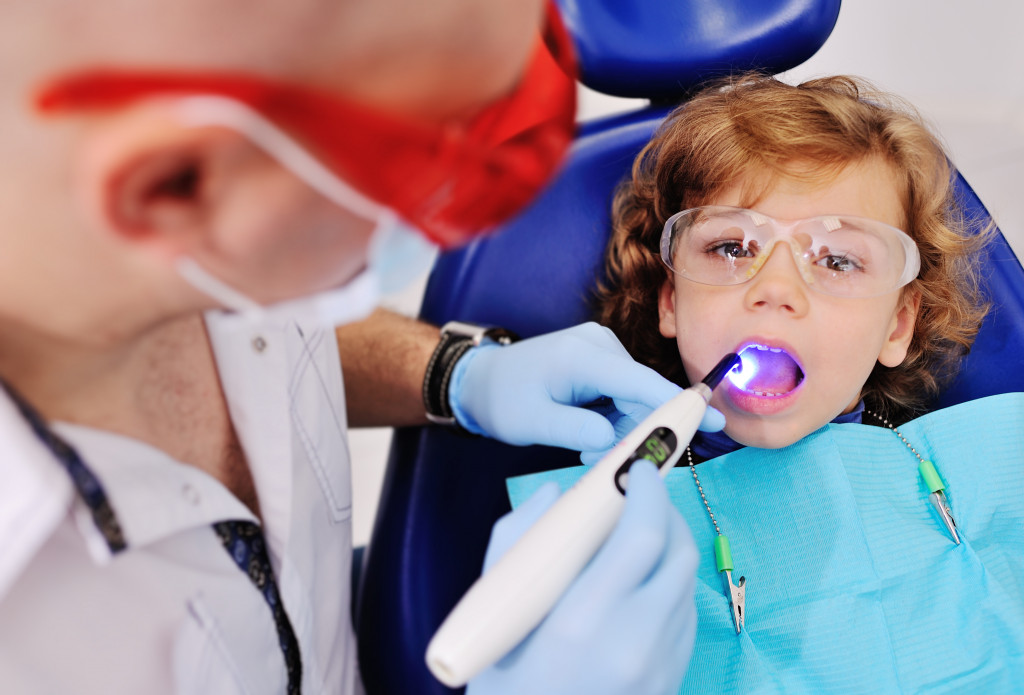 children having a dental check up